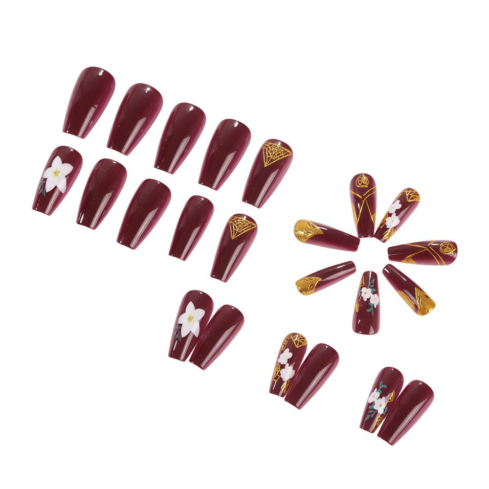 Trendy artificial nails with floral accents Bowlift