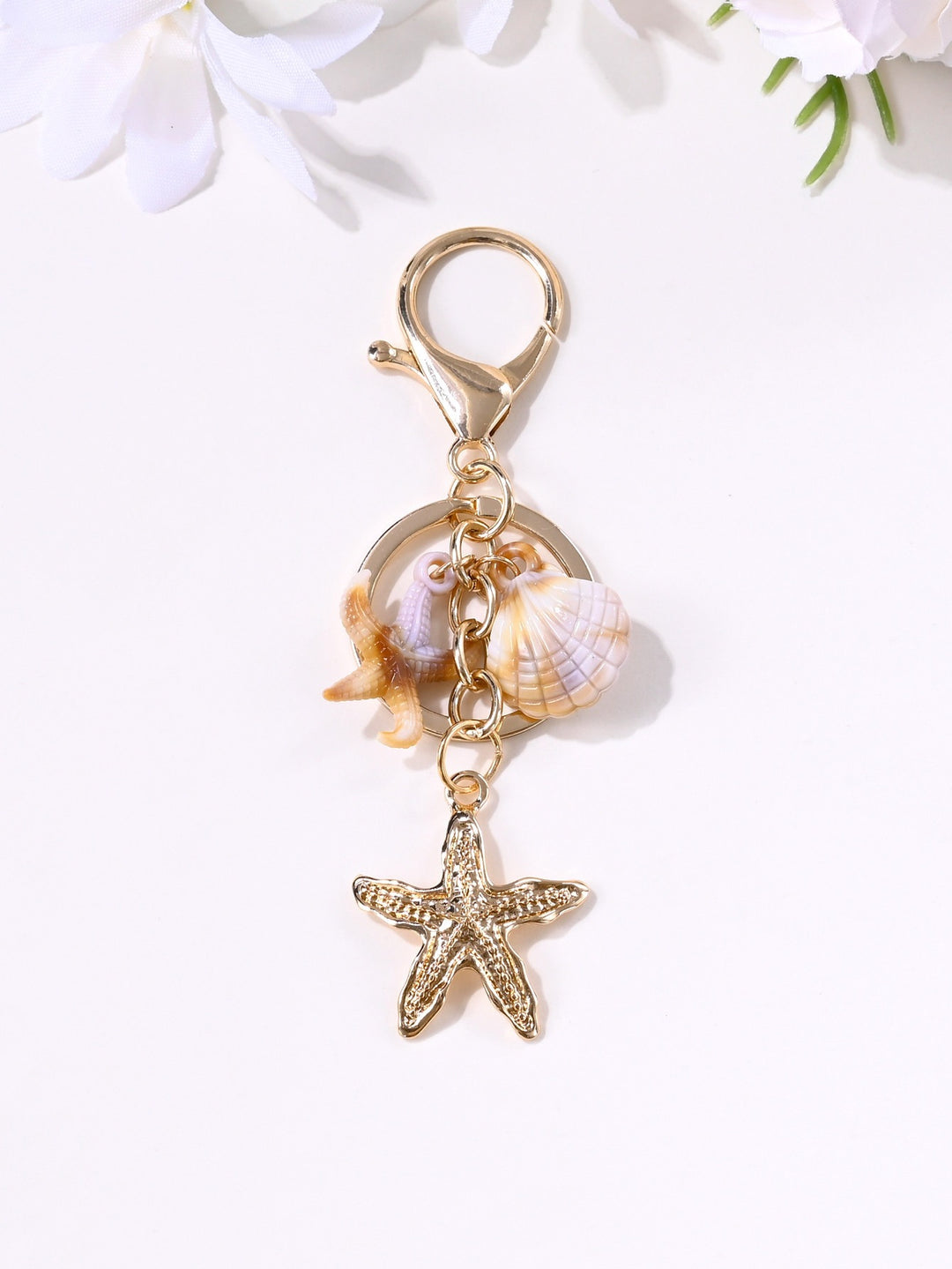 Keychain with Maritime Star Motif Bowlift