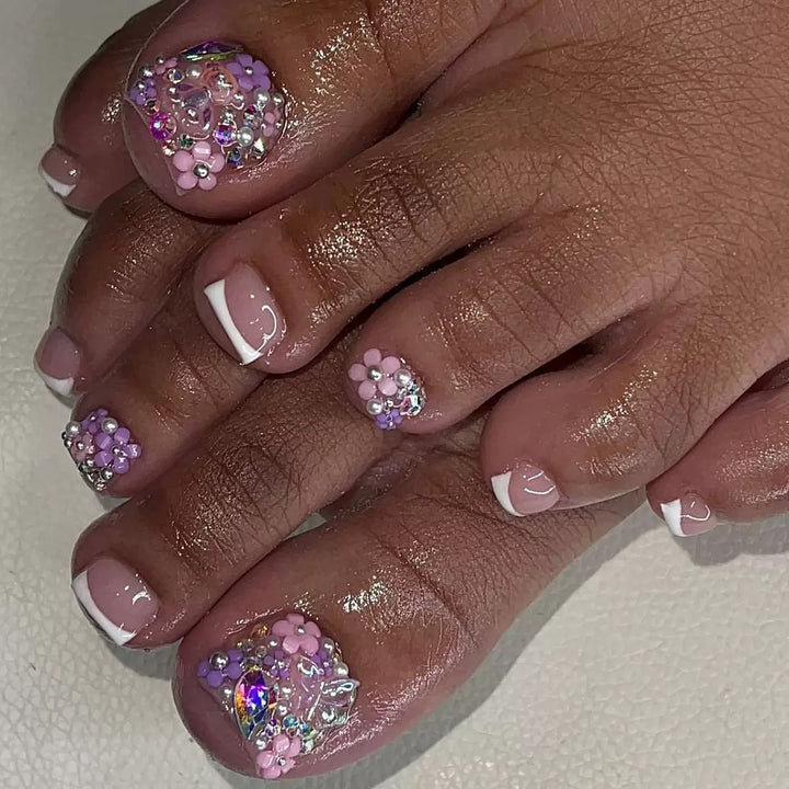 Creative Nail Design Bowlift