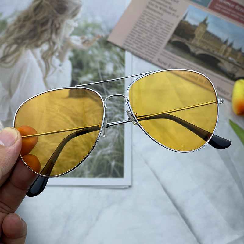 Premium Aviator Style Sunglasses Bowlift