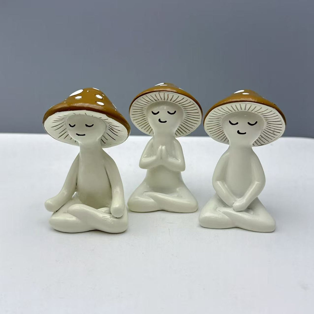 Decorative figure of a meditating mushroom Bowlift