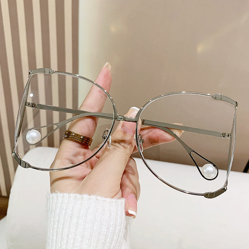 Ladies fashionable glasses with elegant pearl decor Bowlift