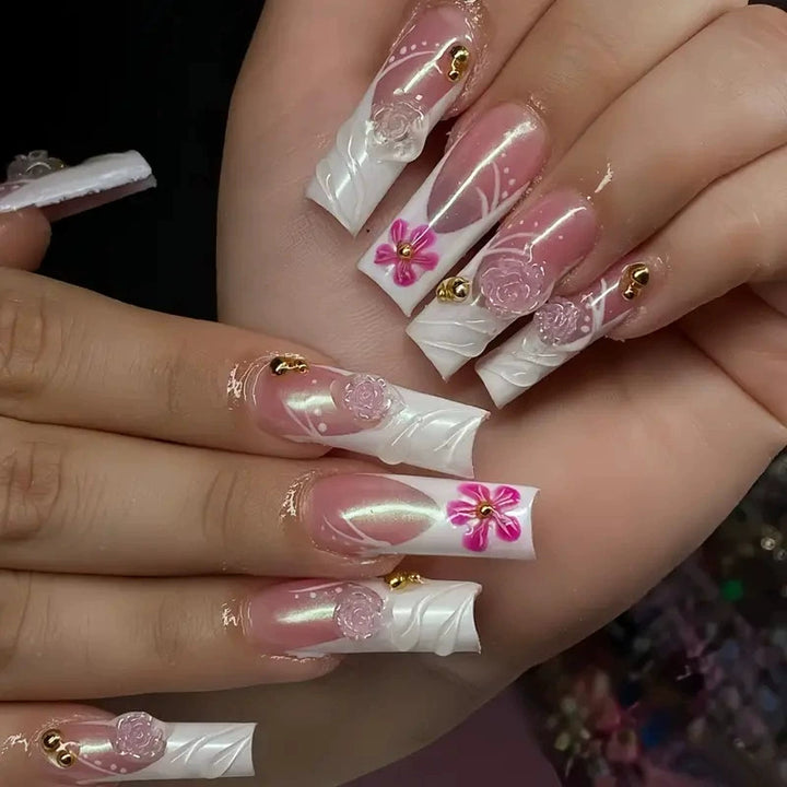 Decorative Long Press-On Nail Extensions Bowlift