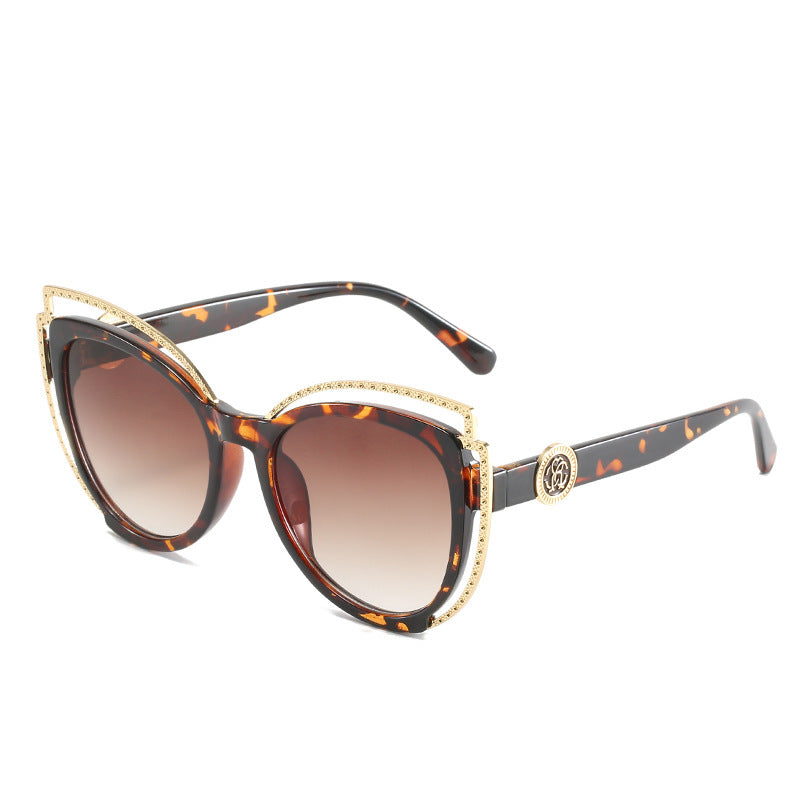 Luxury Decorative Cat-Eye Sunglasses Bowlift