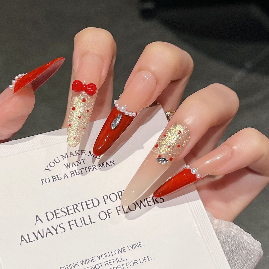 Festive Themed Press-On Nail Extensions Bowlift