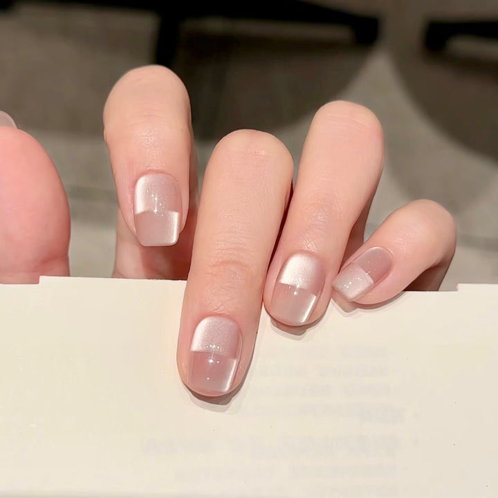 Elegant French Tip Design Press-On Nail Set Bowlift