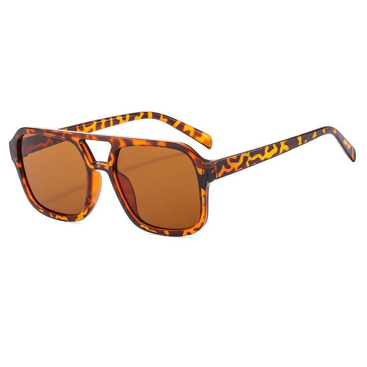 Women's fashionable sunglasses in stylish square design Bowlift
