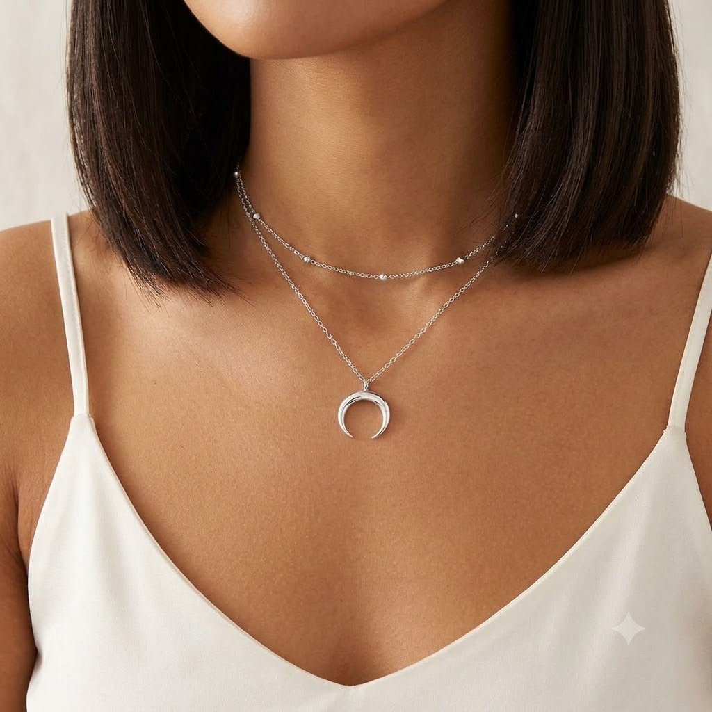 Layered Crescent Moon Pendant Necklace Bowlift