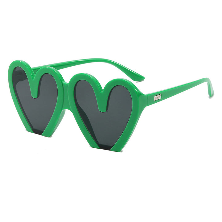 Women's Heart-Shaped Sunglasses with Striking Design Bowlift