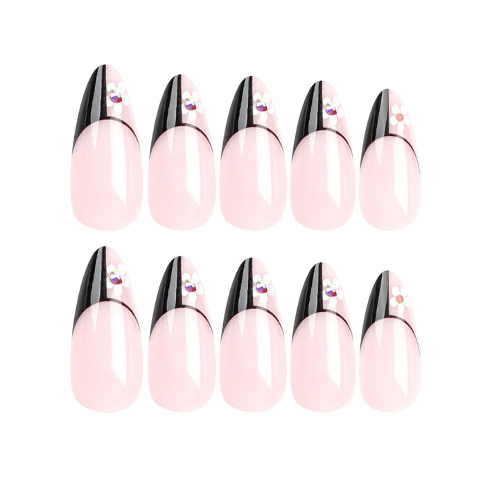 Artful nail art in elegant stiletto design Bowlift