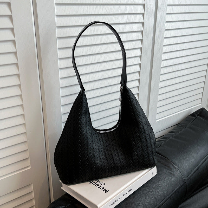 Textured Woven Shoulder Bag Bowlift