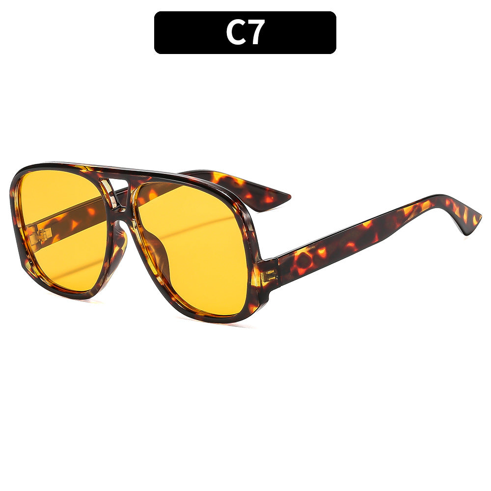 Oversized Fashion-Forward Square Sunglasses