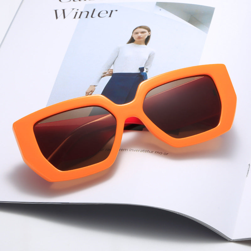 Women's Extravagant Geometric Sunglasses Bowlift