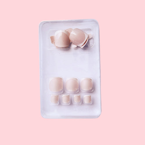 Premium French Tip Press-On Toe Nails Bowlift