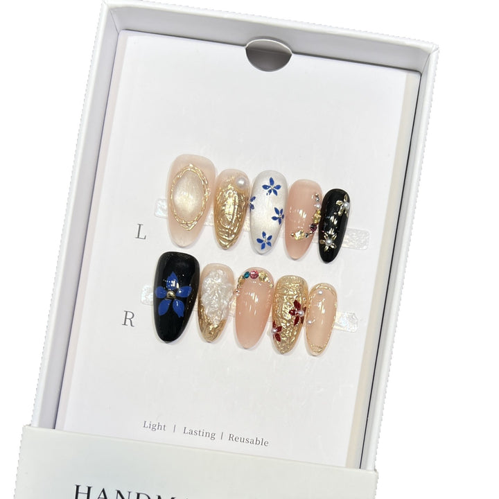 Elegant Floral Press-On Nail Set Bowlift