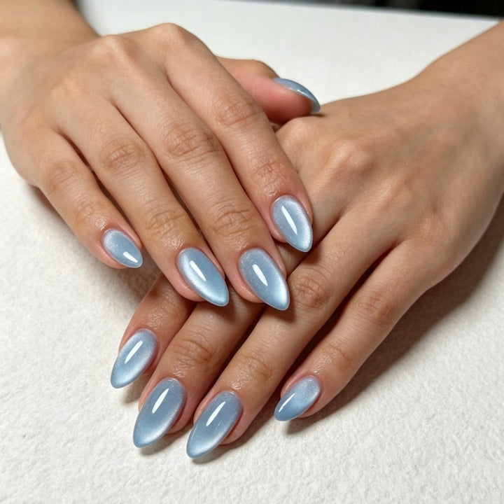 Trendy art nails with elegant gradient and high gloss finish Bowlift