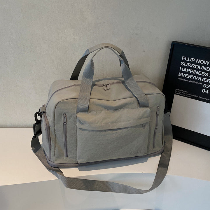 Ladies spacious and practical sports and travel bag Bowlift