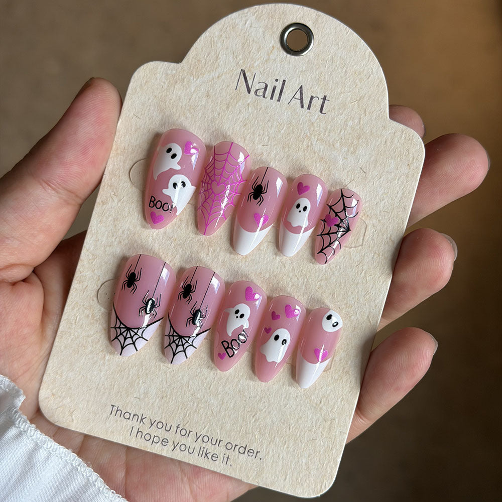 Halloween-Themed Press-On Nail Art Set Bowlift