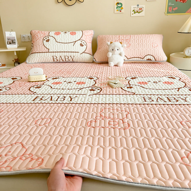 Playful Rabbit-Themed Quilted Bedspread Set