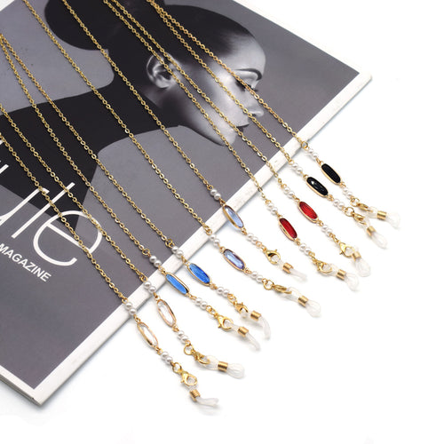 Elegant Eyewear Chain with Decorative Accents Bowlift