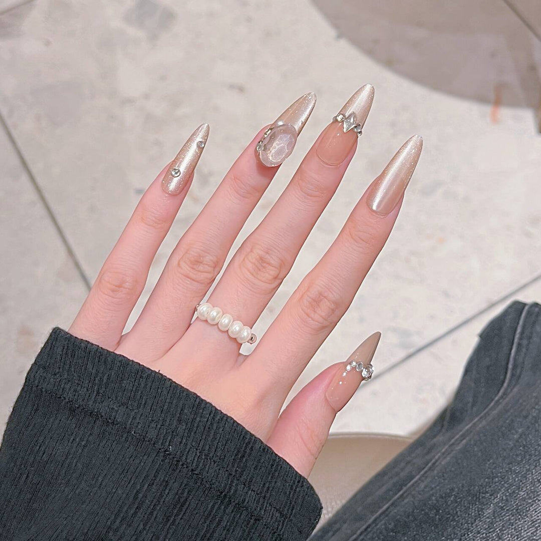 Luxury Decorative Press-On Nail Art Bowlift