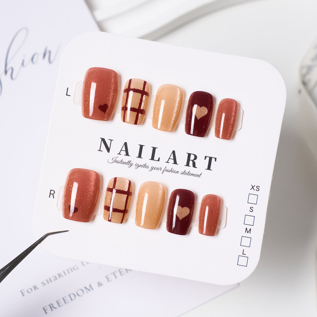 Artistic Nail Design Bowlift