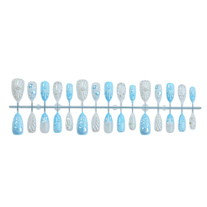 Artificial nail set with elegant embellishments and glittering accents Bowlift