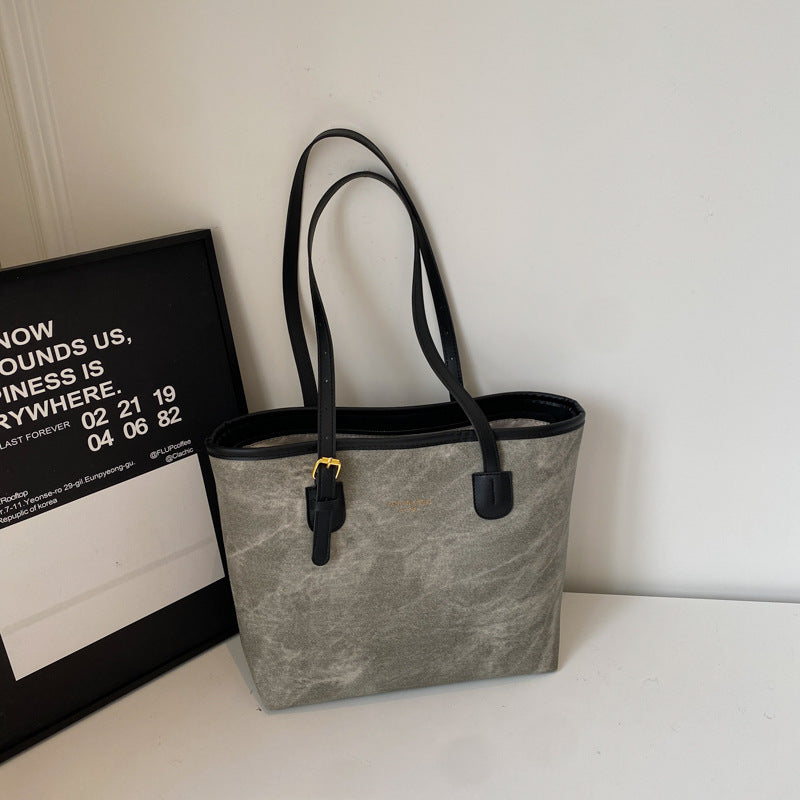 Spacious Multi-Functional Tote Bag Bowlift