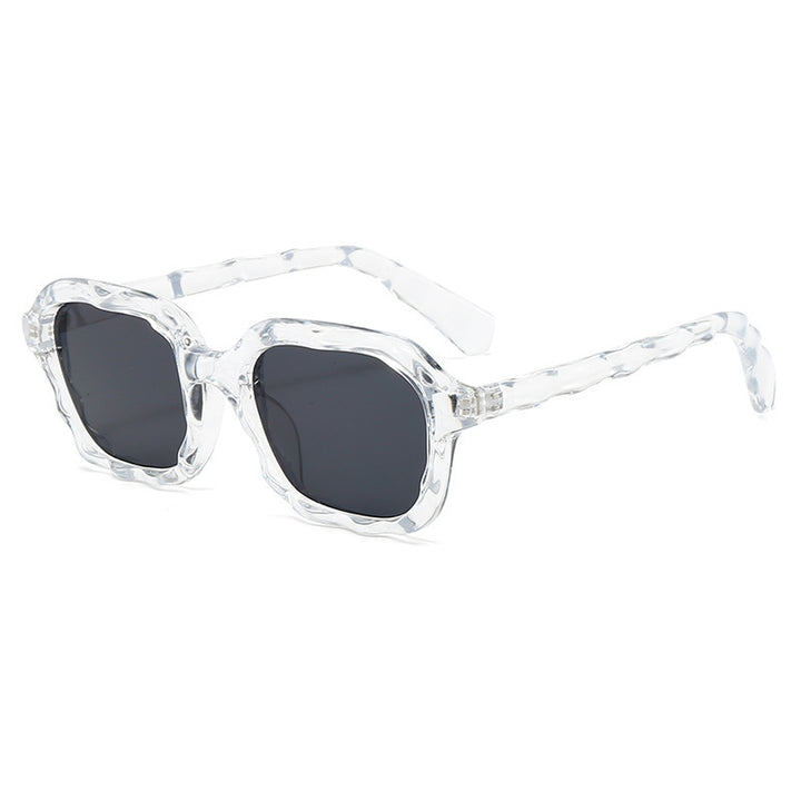 Women stylish sunglasses with distinctive design Bowlift