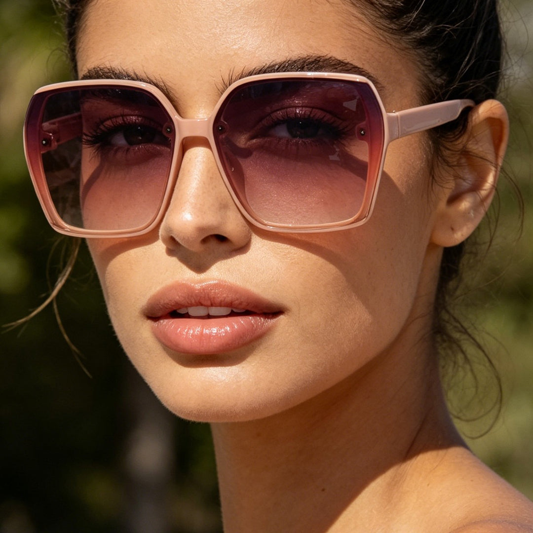 Women's stylish square sunglasses with gradient lenses Bowlift