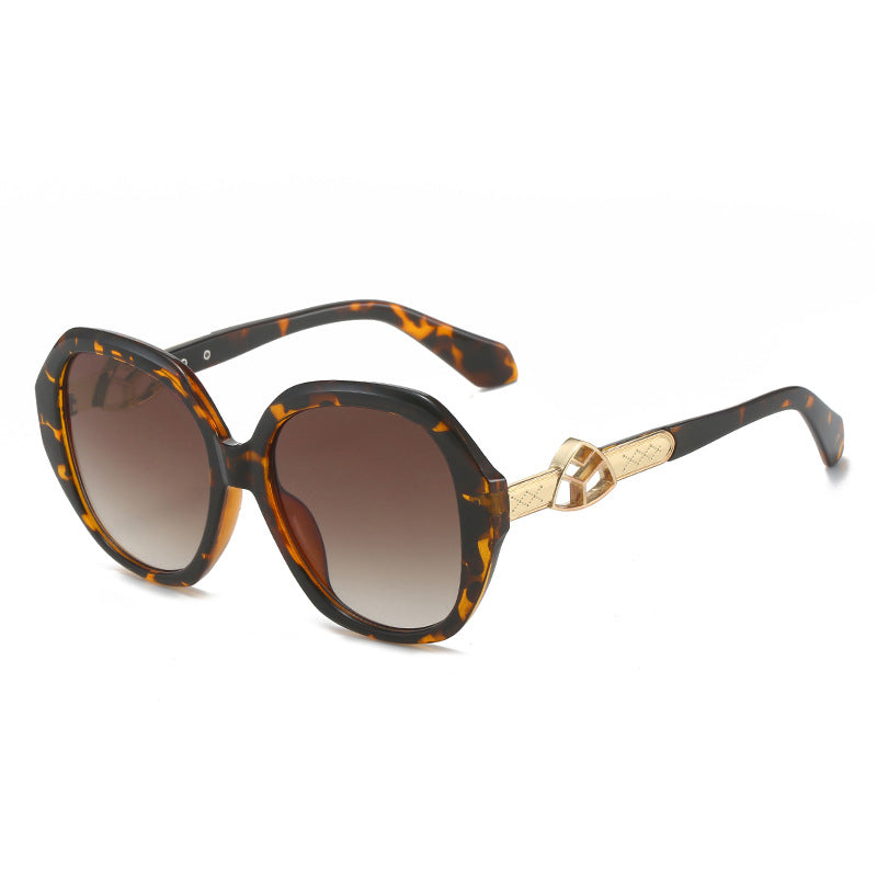 Women's Oversized Sunglasses with Golden Accents Bowlift