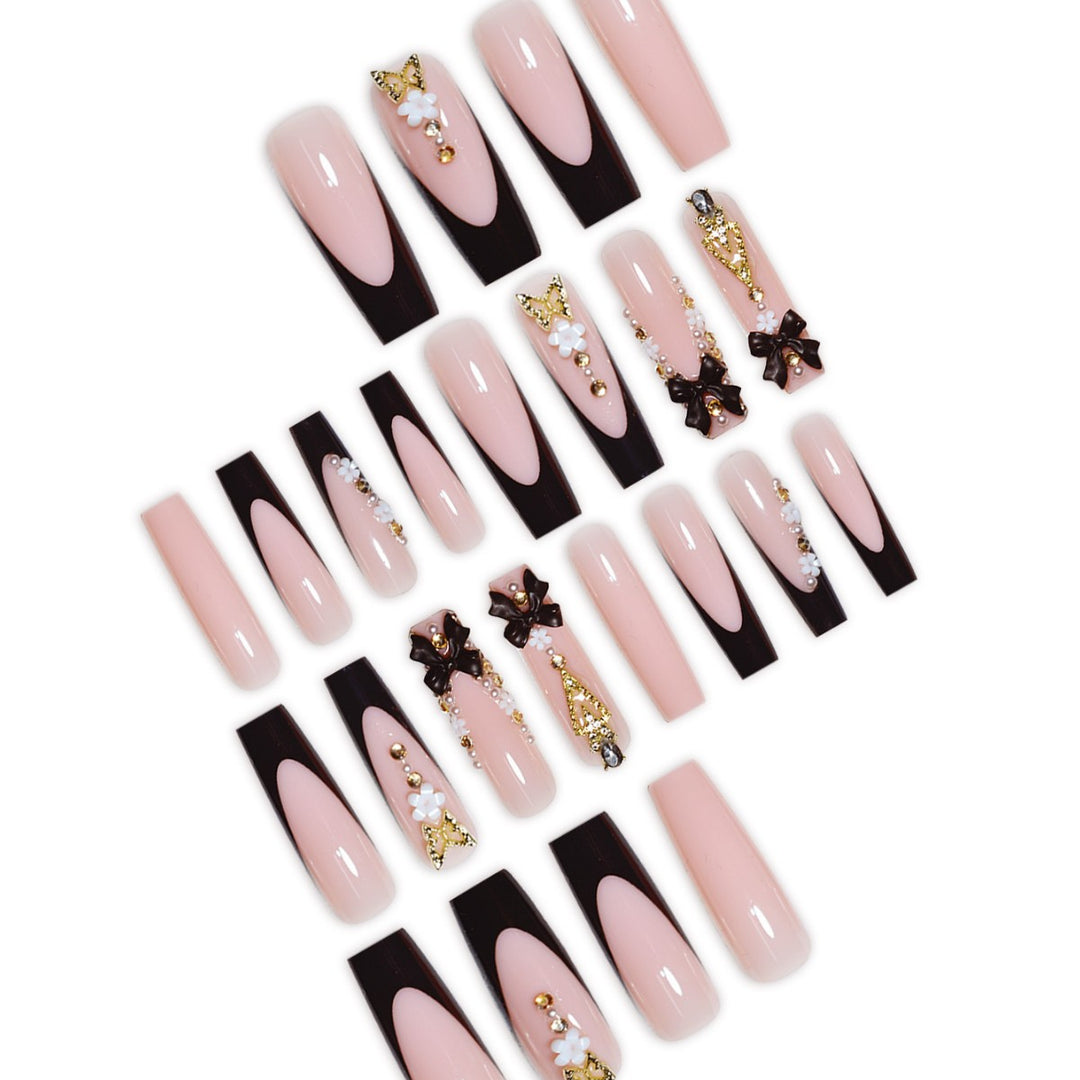 Luxurious 3D Floral Press-On Nail Art Bowlift
