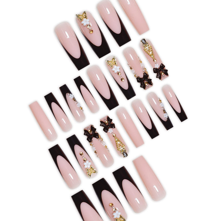 Luxurious 3D Floral Press-On Nail Art Bowlift