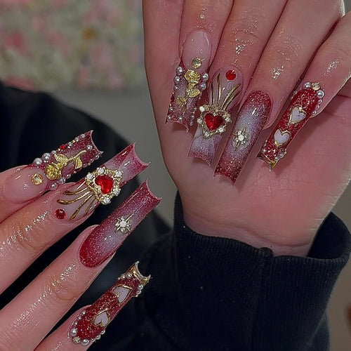 Exquisite artificial nails with glamorous decorations Bowlift