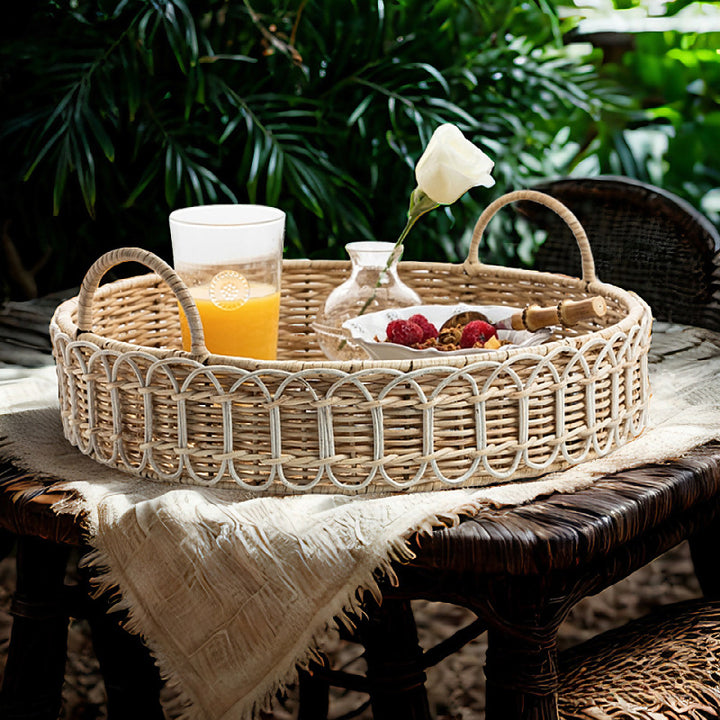 Elegant braided serving basket Bowlift