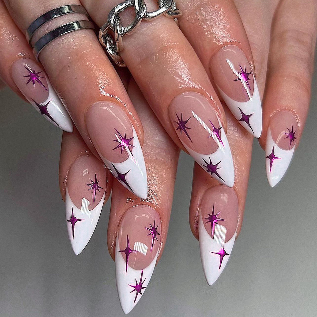 Artful stiletto nails with modern design and glitter details Bowlift