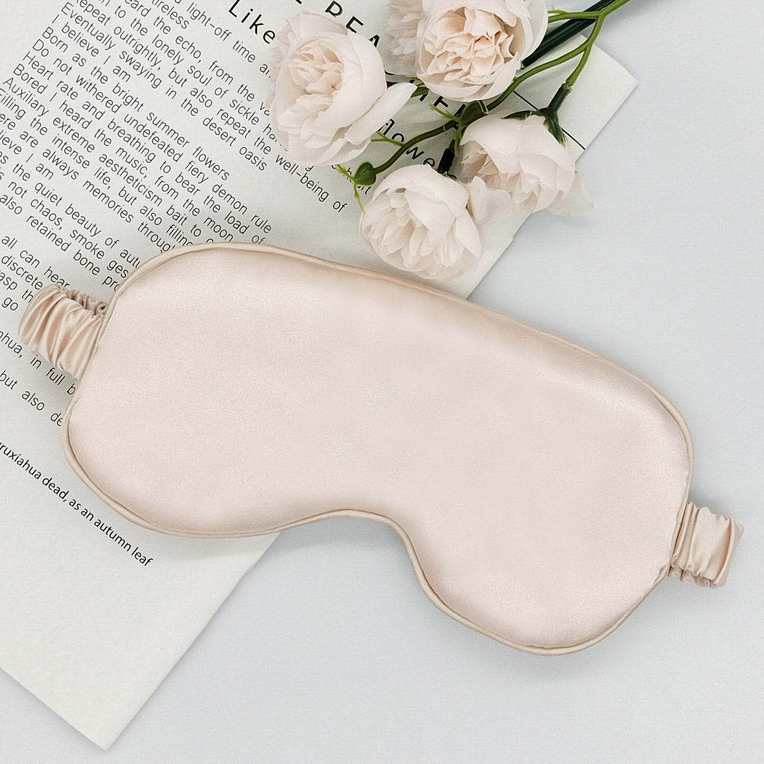Women's ultra-soft sleep mask with extra padding and elastic satin band Bowlift