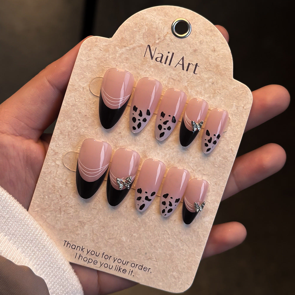 Artistic Press-On Nail Set with Elegant Designs Bowlift