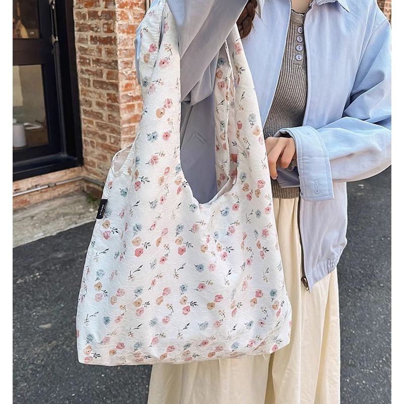 Floral Patterned Eco-Friendly Shopping Tote Bowlift