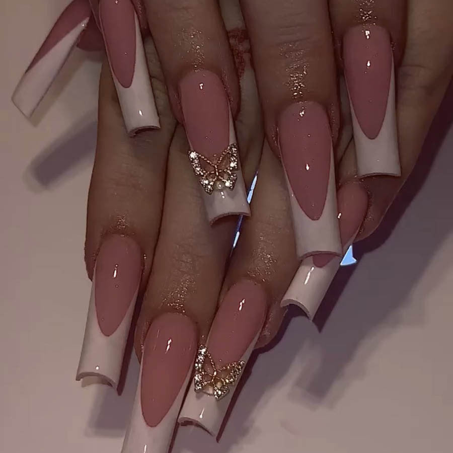 Elegant artificial nail set with butterfly accents Bowlift