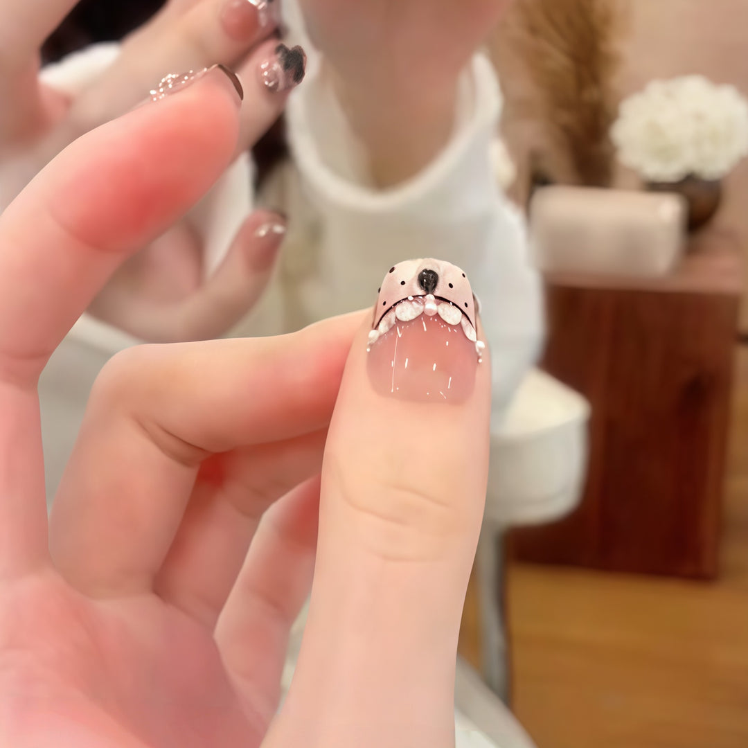Elegant artificial nails with flower décor and glitter Bowlift