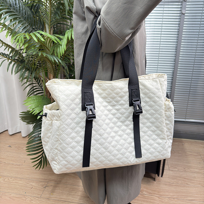 Quilted Multi-Compartment Tote Bag Bowlift