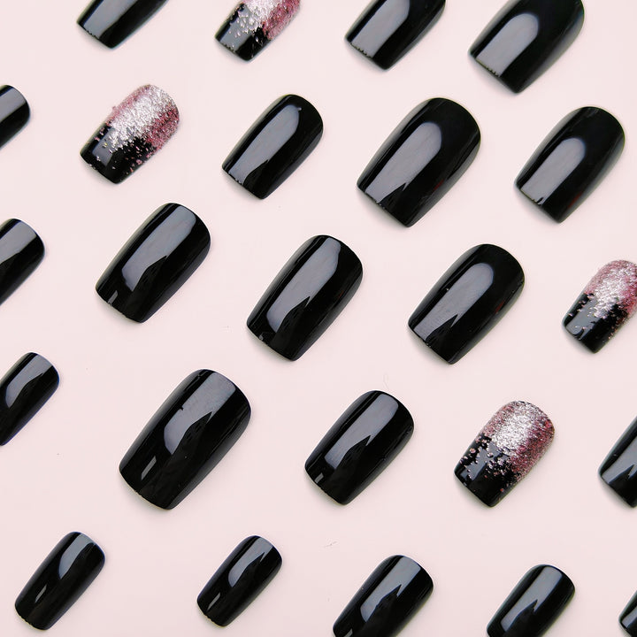Press-on nails with shimmering ombre effect Bowlift