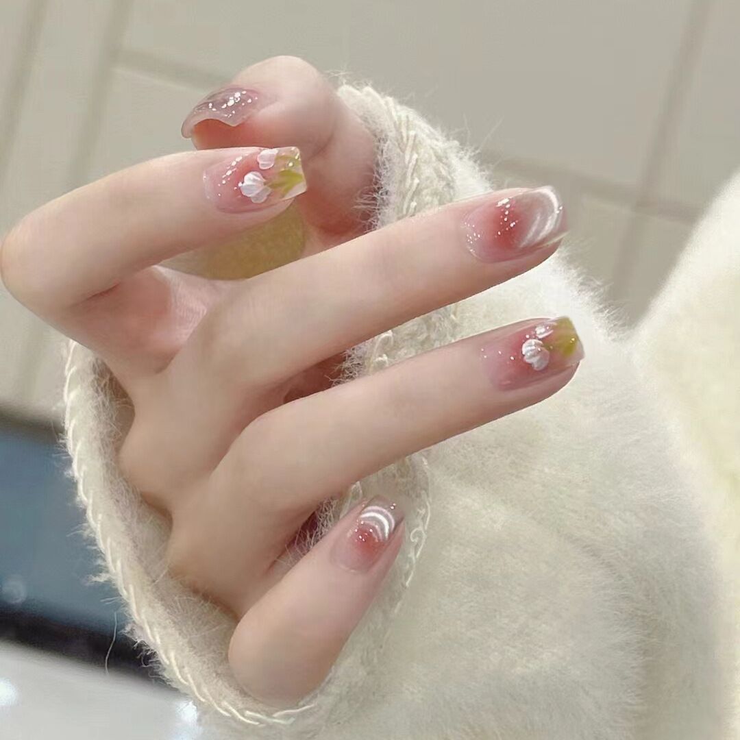 Nail Art Bowlift