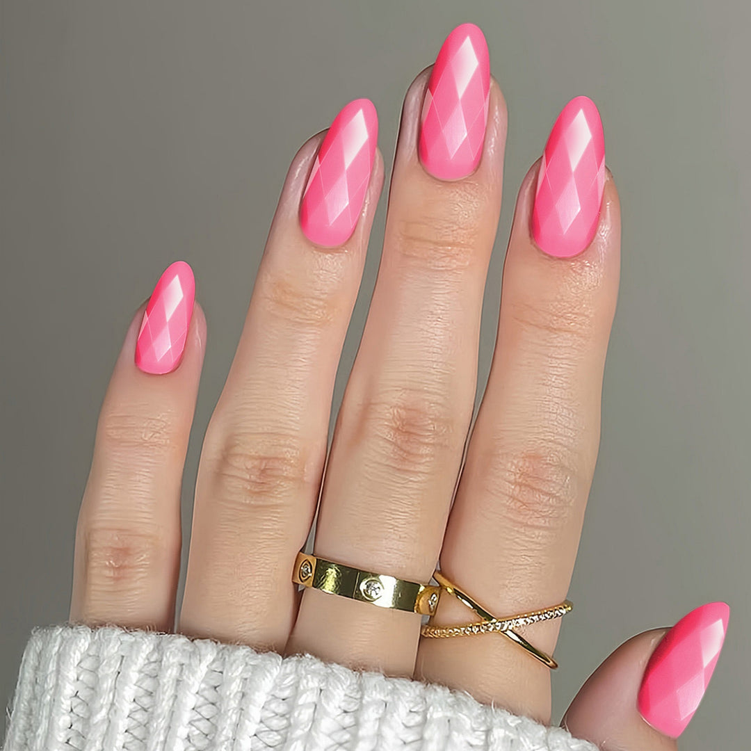 Diamond-Shaped Glossy Nail Extensions Bowlift