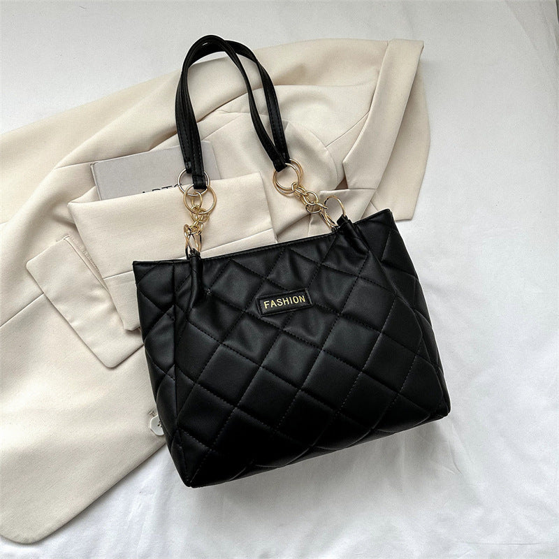 Elegant Quilted Tote Bag Bowlift