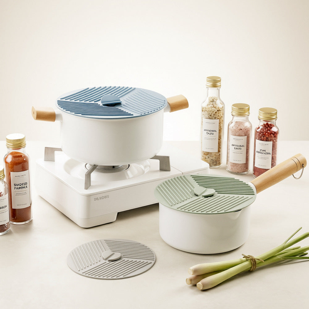Silicone kitchen lid with innovative steam valve Bowlift