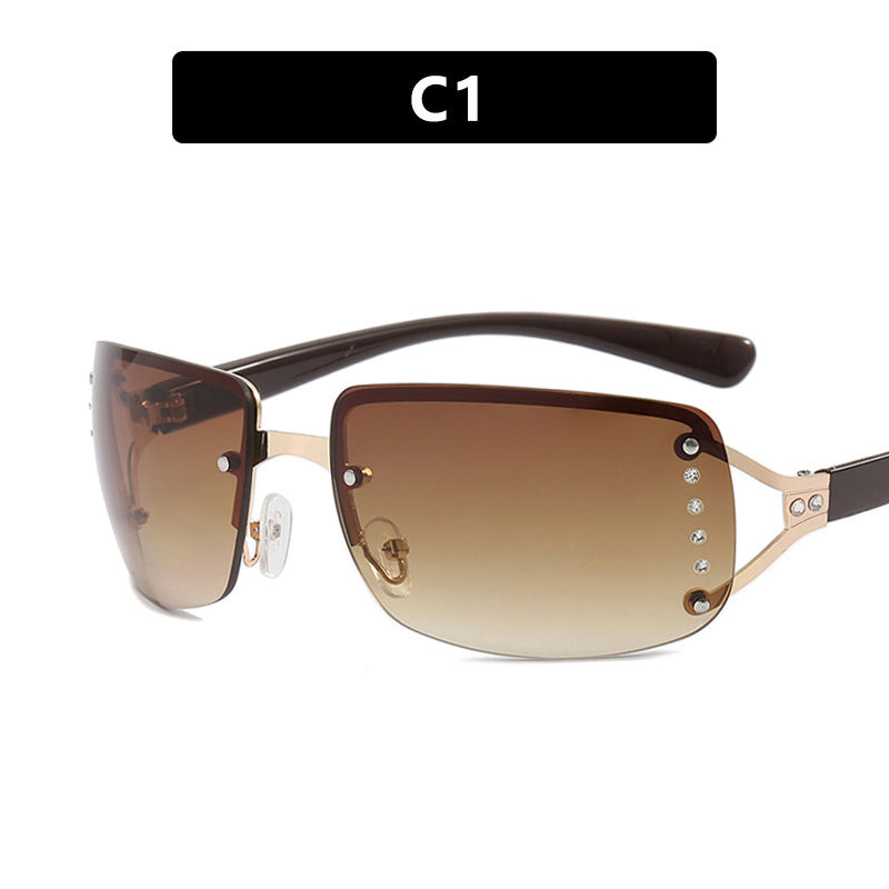 Women's futuristic, sleek Shield sunglasses Bowlift