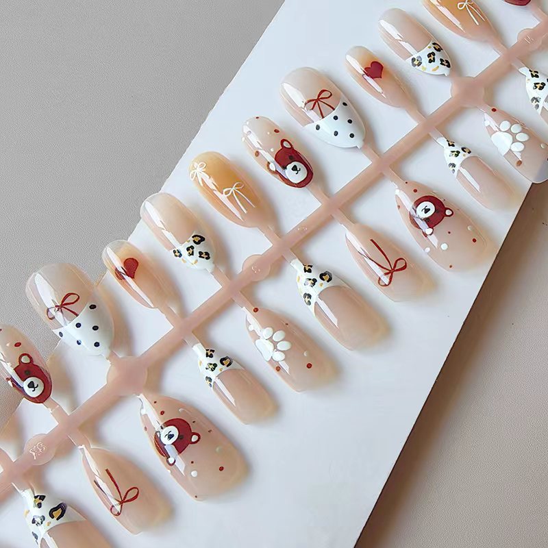 Artificial nails with animal and flower motifs Bowlift