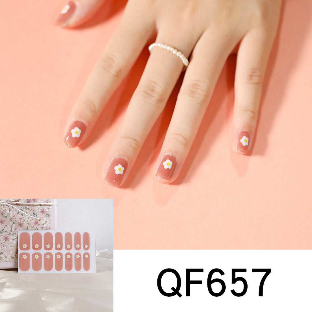 Artificial nail art with heart-shaped designs and soft color gradients Bowlift